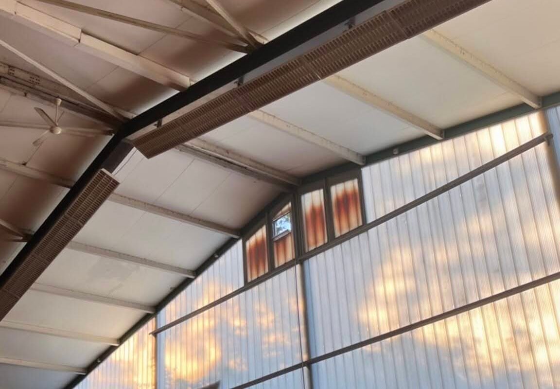 Das Atelier in der ehemaligen Tennishalle